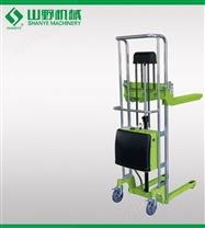 經(jīng)濟(jì)型半電動堆高車