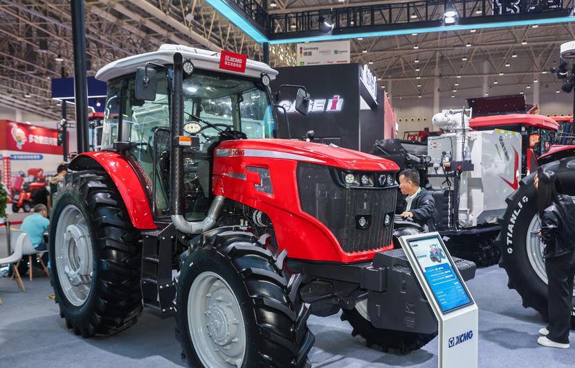 新疆200馬力及以上無級變速高端智能拖拉機(jī)申報(bào)審核第一批通過產(chǎn)品情況公示